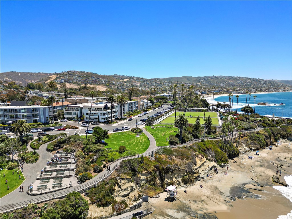 594 Cliff Drive, Laguna Beach CA 92651 - photo 43