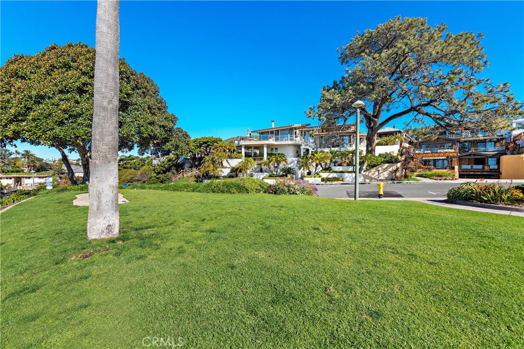 594 Cliff Drive, Laguna Beach CA 92651 - photo 45