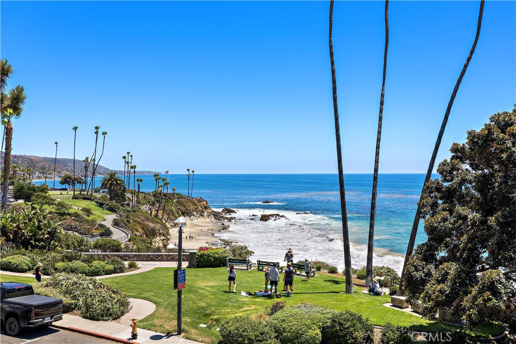 594 Cliff Drive, Laguna Beach CA 92651 - photo 46