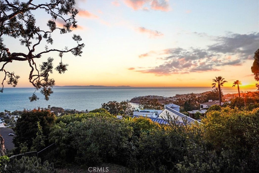 595 Windsor Place, Laguna Beach CA 92651 - photo 1