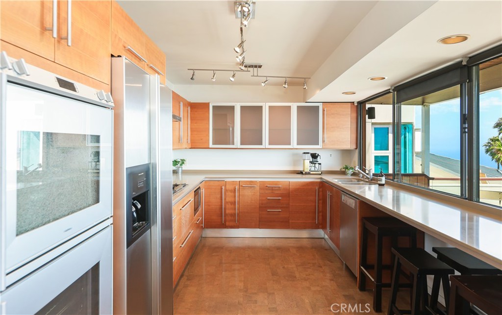 599 Alta Vista, Laguna Beach CA 92651 - photo 8