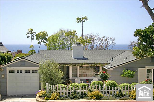 **DOUBLE CLICK ON IMAGES TO EXPAND** Welcome home to beautiful Three Arch Bay... - 6 S ALTA MIRA Road, Laguna Beach CA 92651 - photo 1
