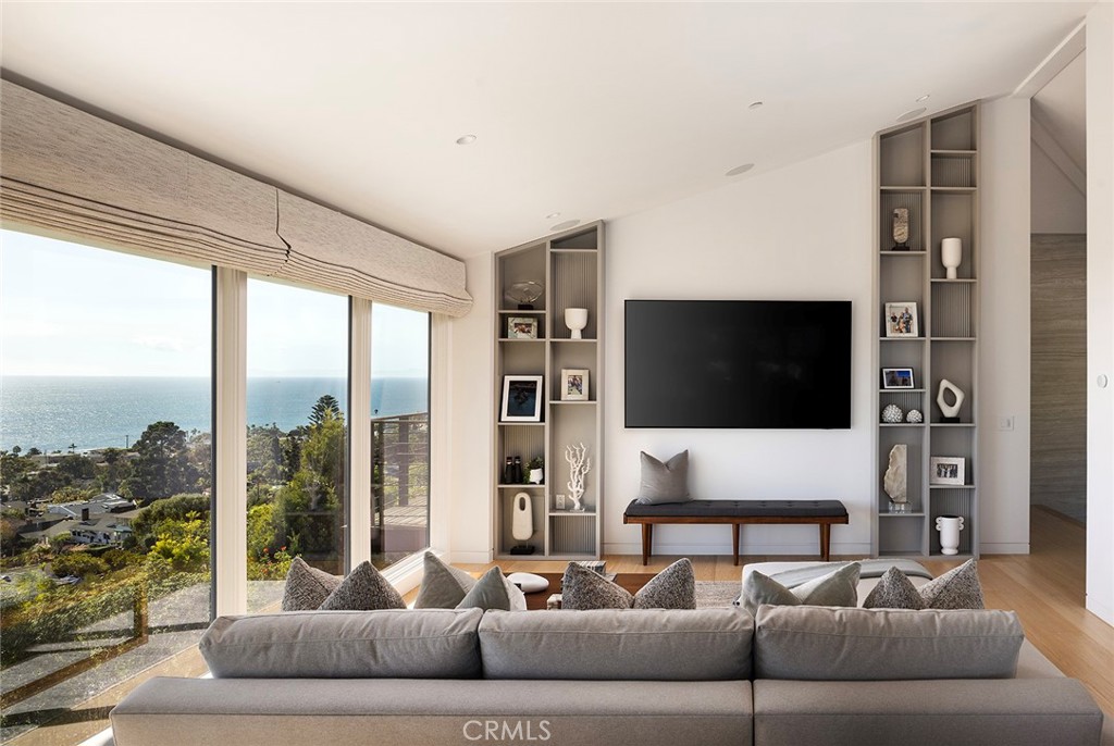 604 Allview Place, Laguna Beach CA 92651 - photo 7