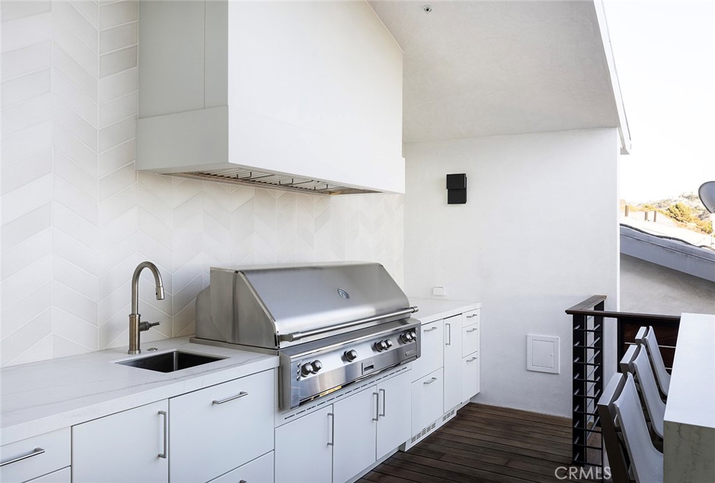604 Allview Place, Laguna Beach CA 92651 - photo 18