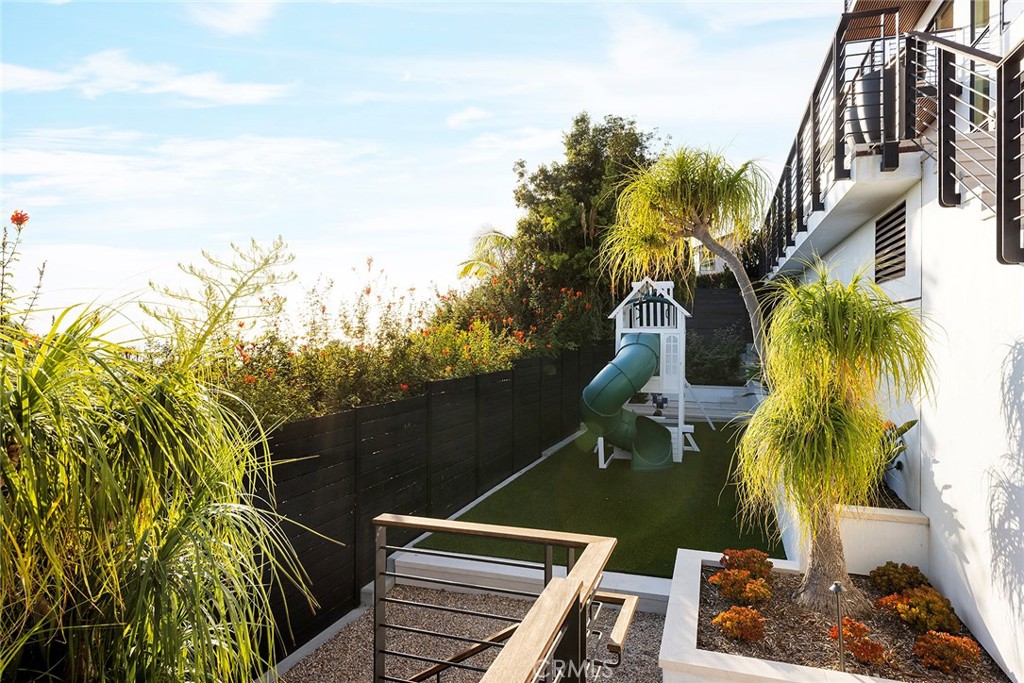 604 Allview Place, Laguna Beach CA 92651 - photo 52
