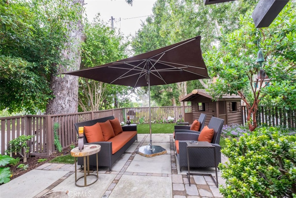 605 Agate Street, Laguna Beach CA 92651 - photo 1