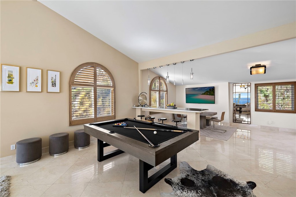 living room - 608 Loretta Drive, Laguna Beach CA 92651 - photo 16