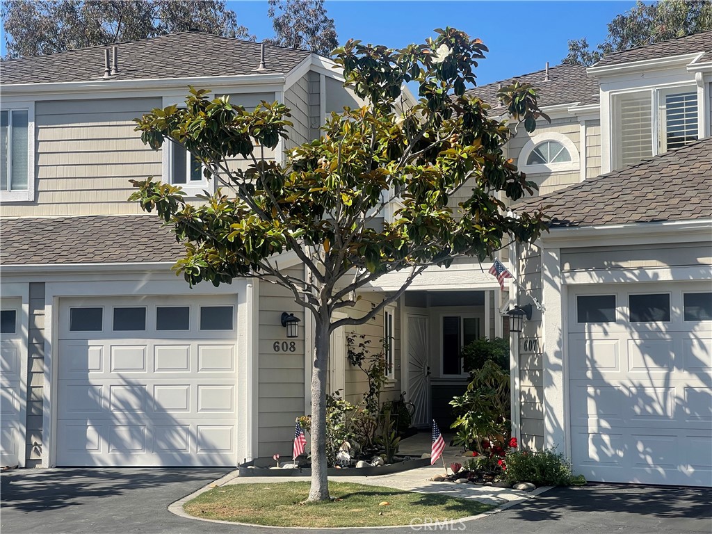 Front view - 608 San Nicholas Court 608, Laguna Beach CA 92651 - photo 1