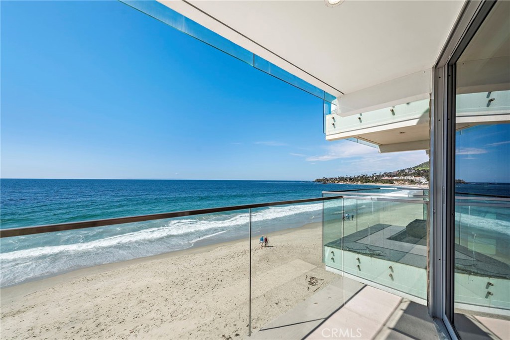 609 Sleepy Hollow Lane 8, Laguna Beach CA 92651 - photo 1