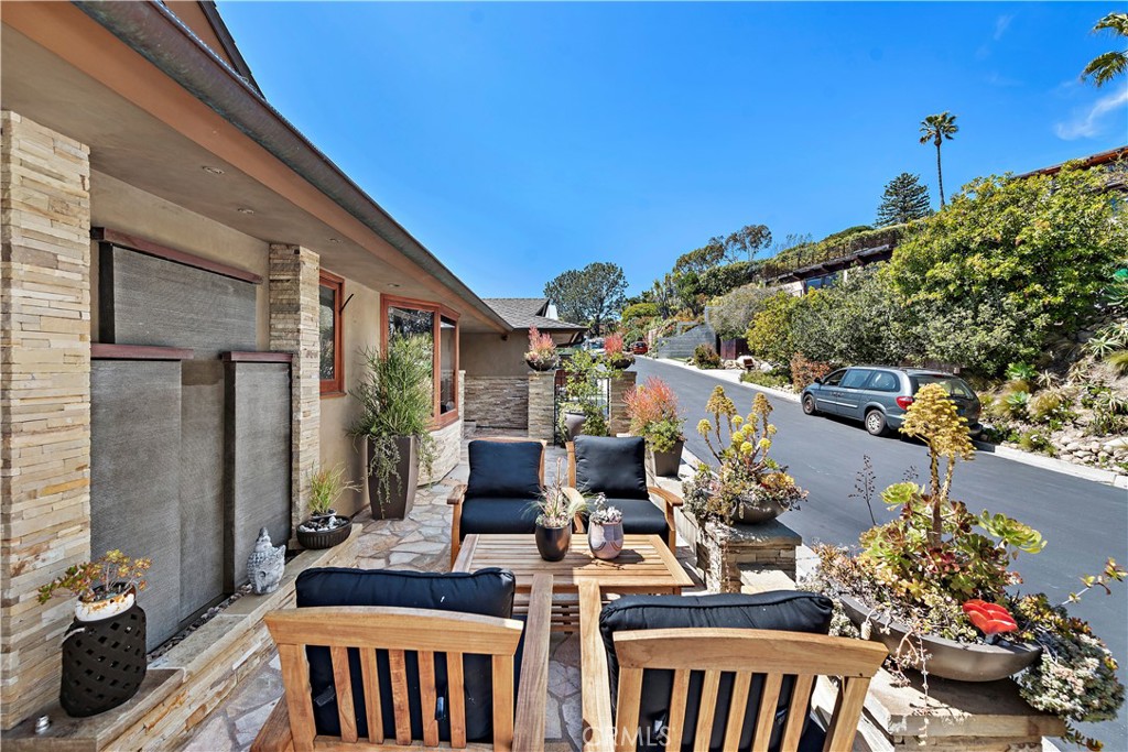 612 Allview Place, Laguna Beach CA 92651 - photo 22