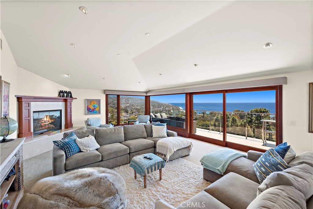 612 Allview Place, Laguna Beach CA 92651 - photo 9