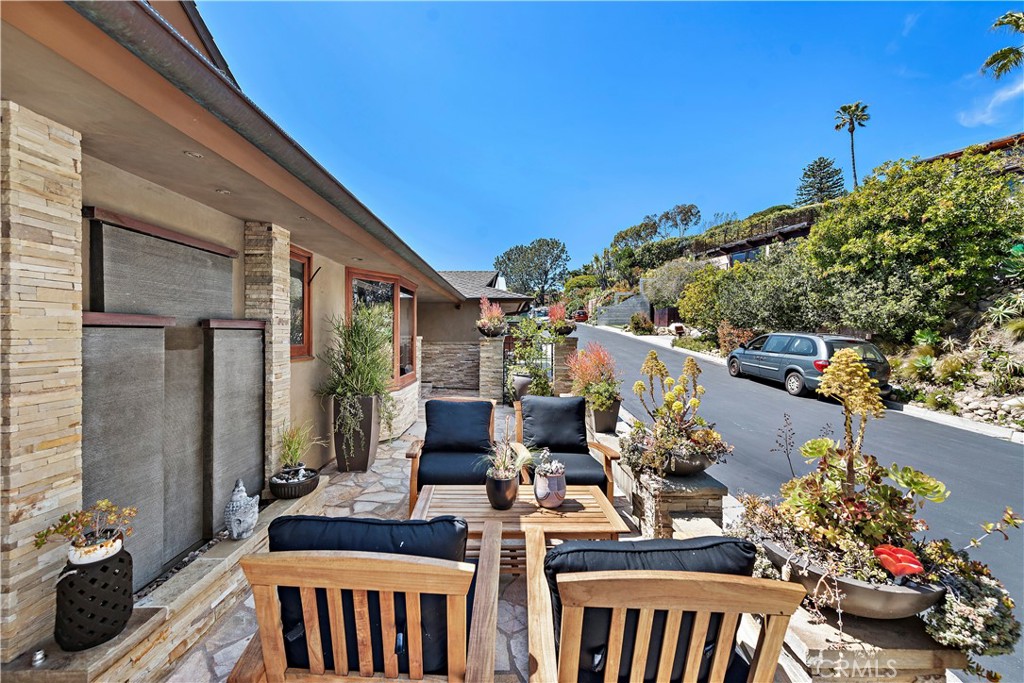 612 Allview Place, Laguna Beach CA 92651 - photo 32