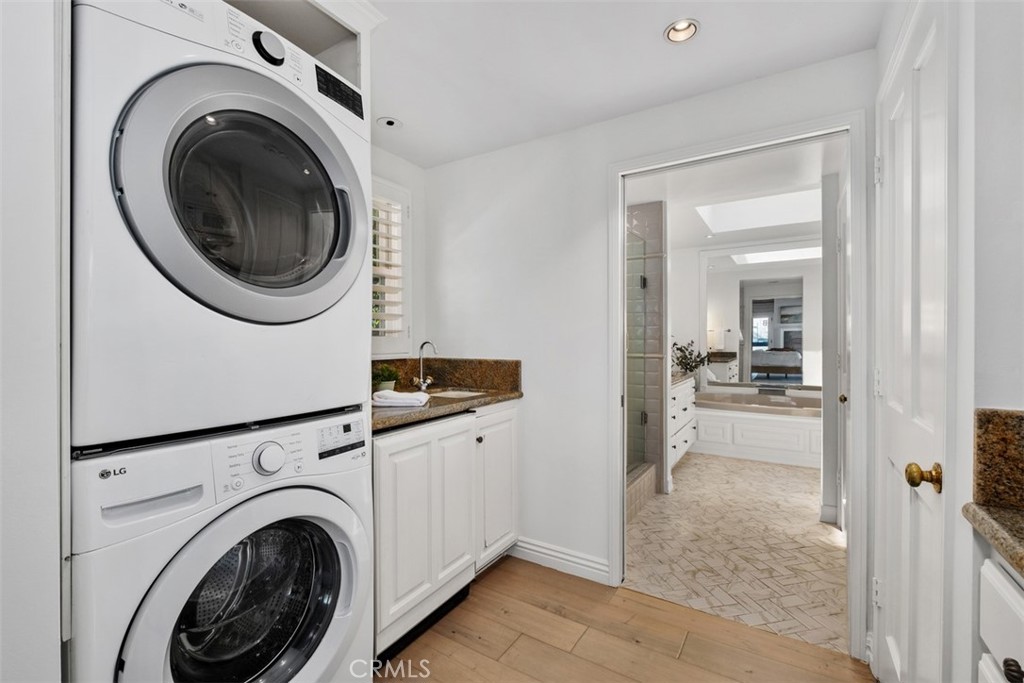 616 Cuprien Primary Suite - 616 Cuprien Way, Laguna Beach CA 92651 - photo 19