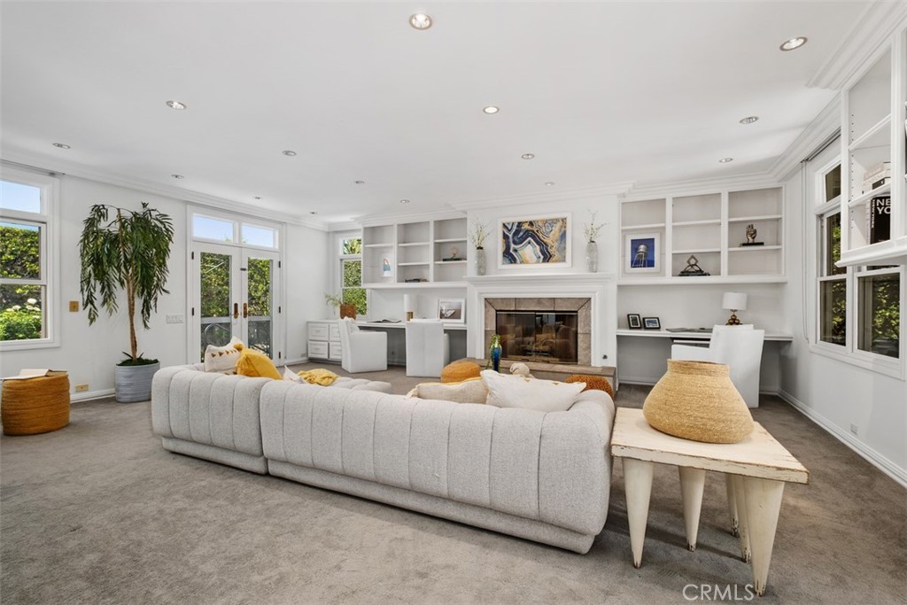 616 Cuprien Bonus room with built in murphy bed - 616 Cuprien Way, Laguna Beach CA 92651 - photo 24