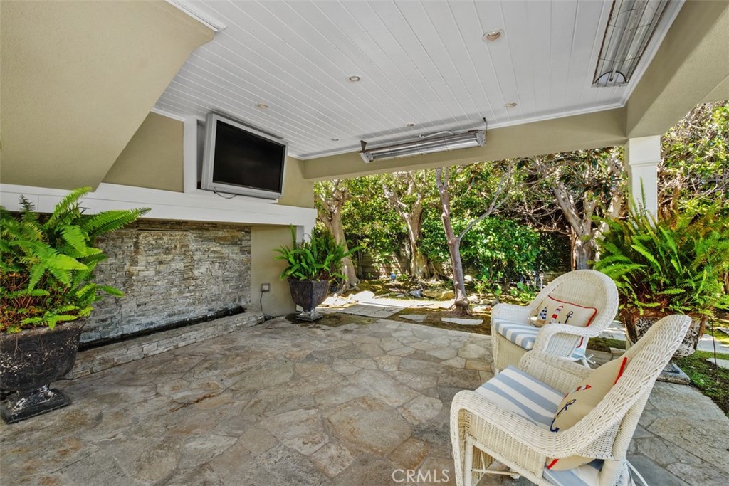616 Curprien Outdoor living area - 616 Cuprien Way, Laguna Beach CA 92651 - photo 36