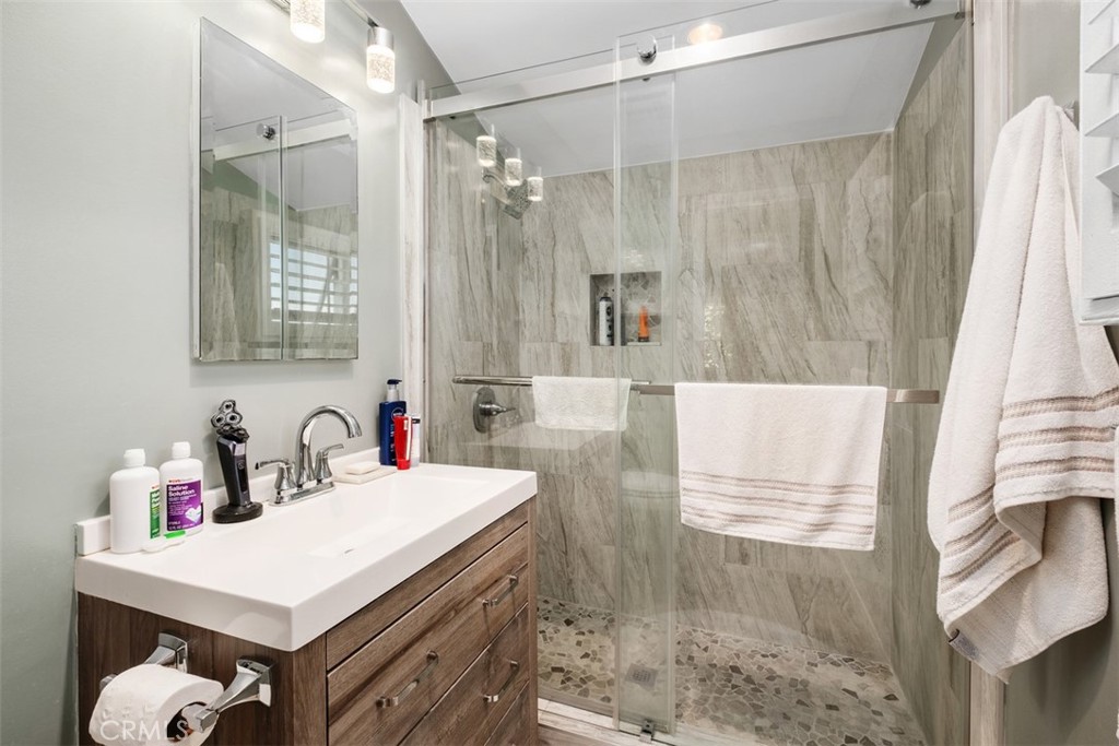 620 Cuprien Primary Bath - 616 Cuprien Way, Laguna Beach CA 92651 - photo 51