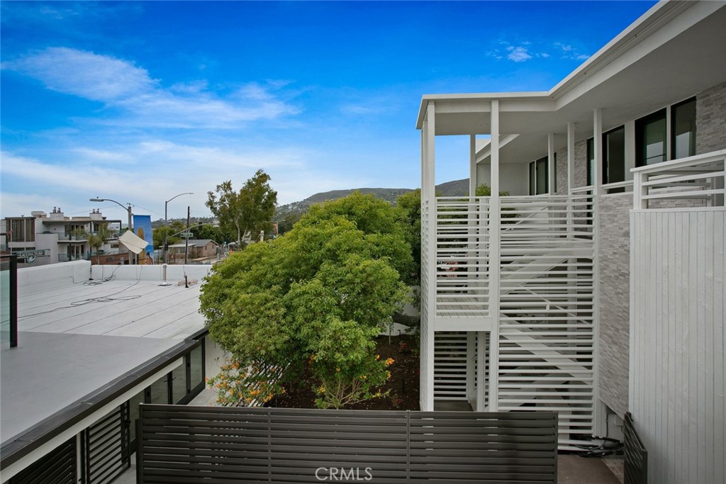 618 S Coast Highway, Laguna Beach CA 92651 - photo 25