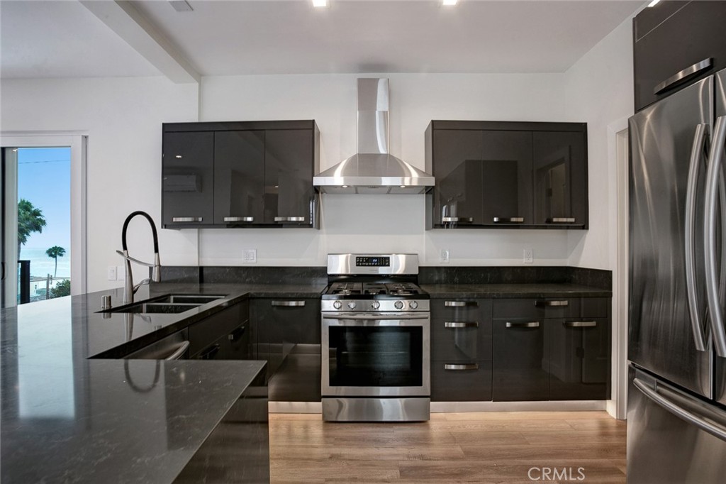 618 S Coast Highway, Laguna Beach CA 92651 - photo 13