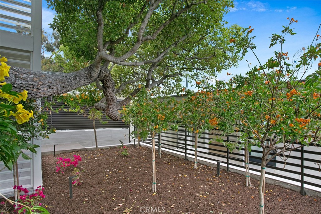 618 S Coast Highway, Laguna Beach CA 92651 - photo 38