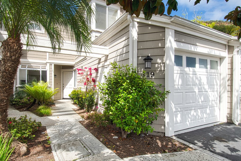 619 San Nicholas Court, Laguna Beach CA 92651 - photo 1