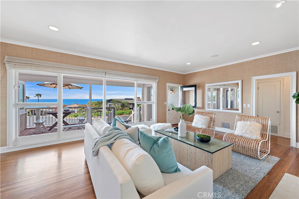 62 Lagunita Drive, Laguna Beach CA 92651 - photo 1
