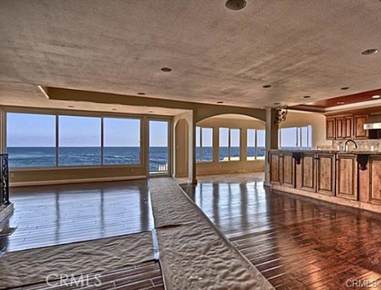 621 Loretta Drive, Laguna Beach CA 92651 - photo 3