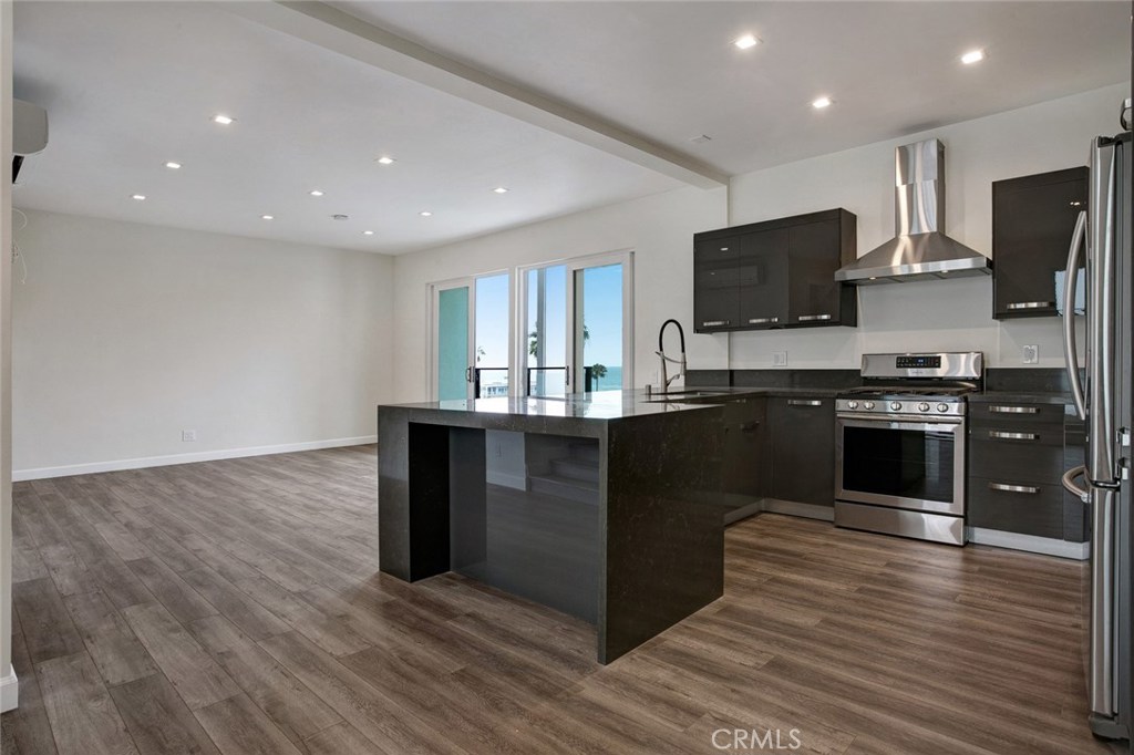 624 S Coast, Laguna Beach CA 92651 - photo 1