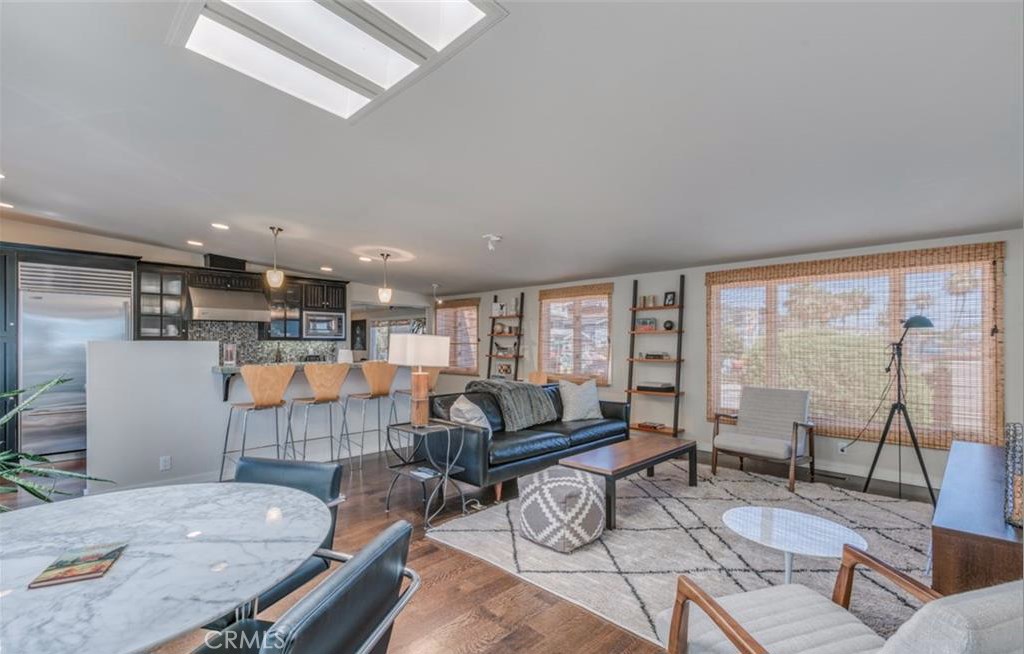 627 S Coast Highway, Laguna Beach CA 92651 - photo 1