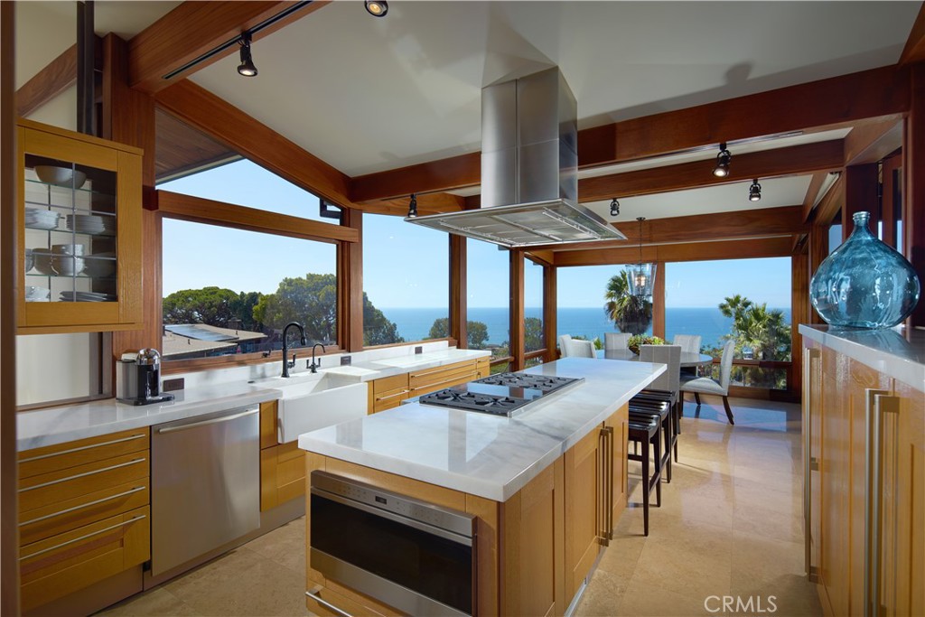 630 Diamond Street, Laguna Beach CA 92651 - photo 11
