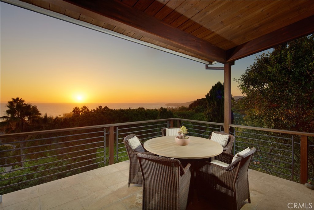 630 Diamond Street, Laguna Beach CA 92651 - photo 18