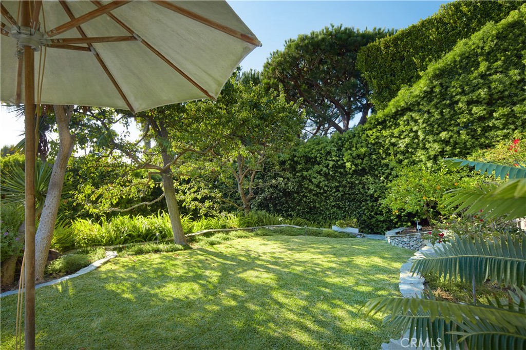 630 Diamond Street, Laguna Beach CA 92651 - photo 36