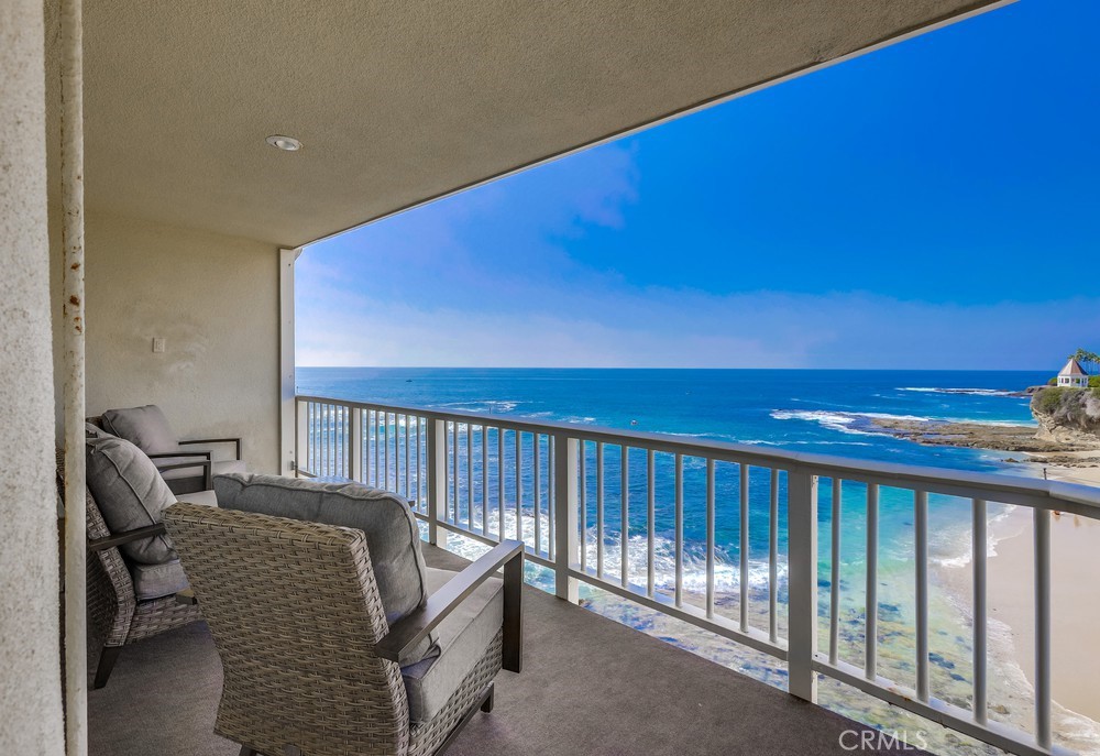Living the dream, with a private balcony. - 631 Cliff Drive A10, Laguna Beach CA 92651 - photo 1