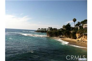 Living at the beach is a lifestyle to embrace. The ocean is your back door. - 631 Cliff Drive A6, Laguna Beach CA 92651 - photo 1