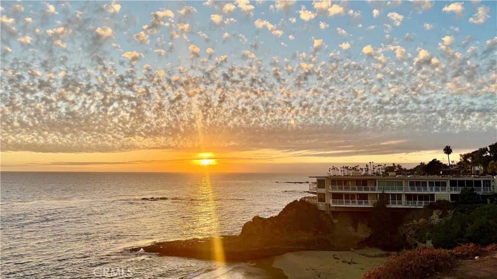 631 Cliff Drive A6, Laguna Beach CA 92651 - photo 1