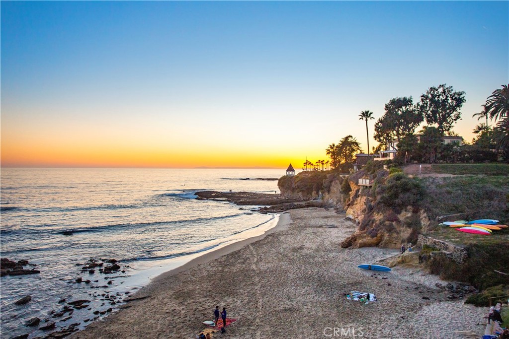 Fisherman's Cove is your backyard. - 631 Cliff Drive A9, Laguna Beach CA 92651 - photo 1