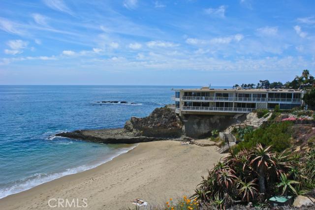Laguna Seacliff at Diver's Cove. - 631 CLIFF Drive B-3, Laguna Beach CA 92651 - photo 1