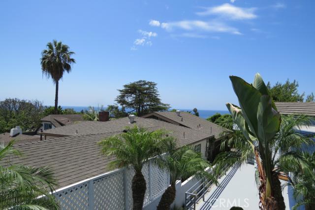 639 VIRGINIA PARK Drive, Laguna Beach CA 92651 - photo 1