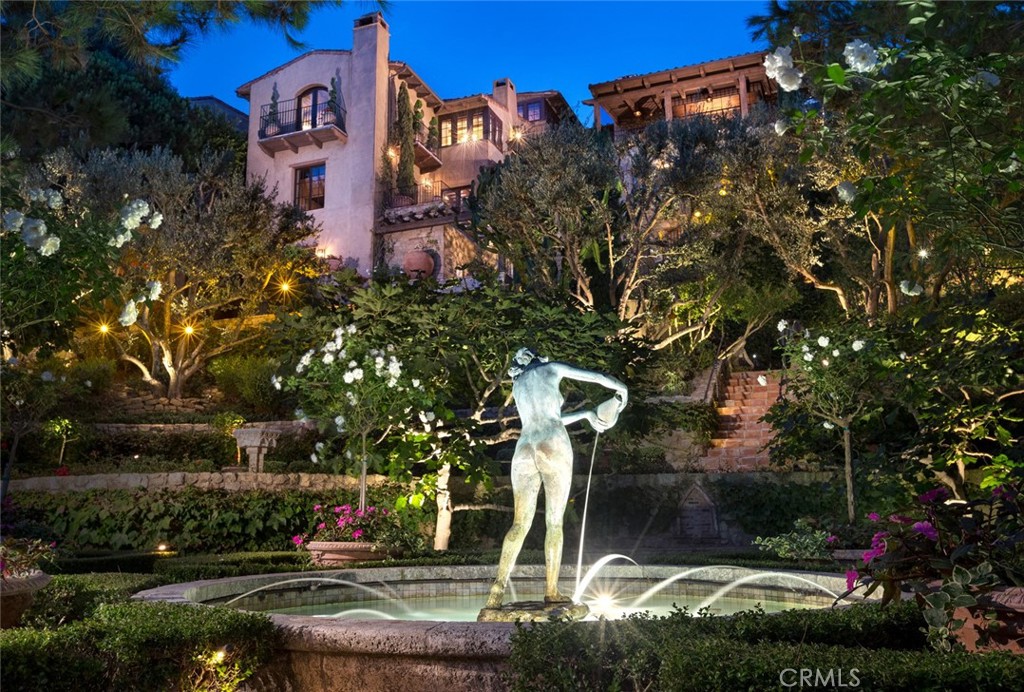 640 Diamond Street, Laguna Beach CA 92651 - photo 1