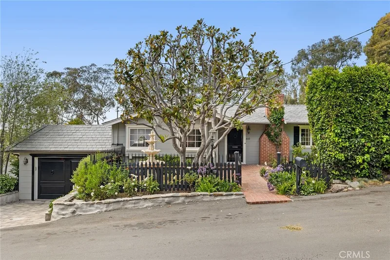 640 Pearl Street, Laguna Beach, CA 92651
