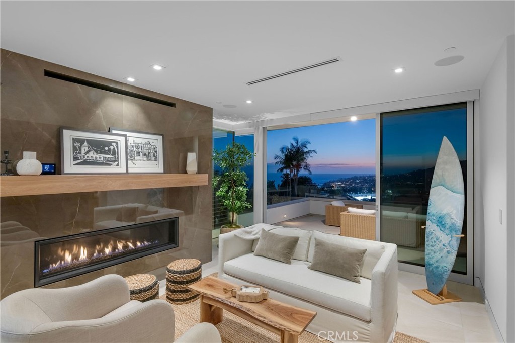 640 Temple Hills Drive, Laguna Beach CA 92651 - photo 6