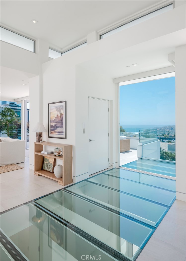 640 Temple Hills Drive, Laguna Beach CA 92651 - photo 8