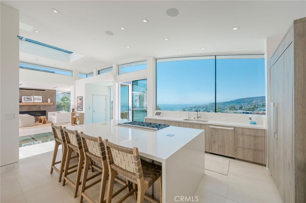 640 Temple Hills Drive, Laguna Beach CA 92651 - photo 9