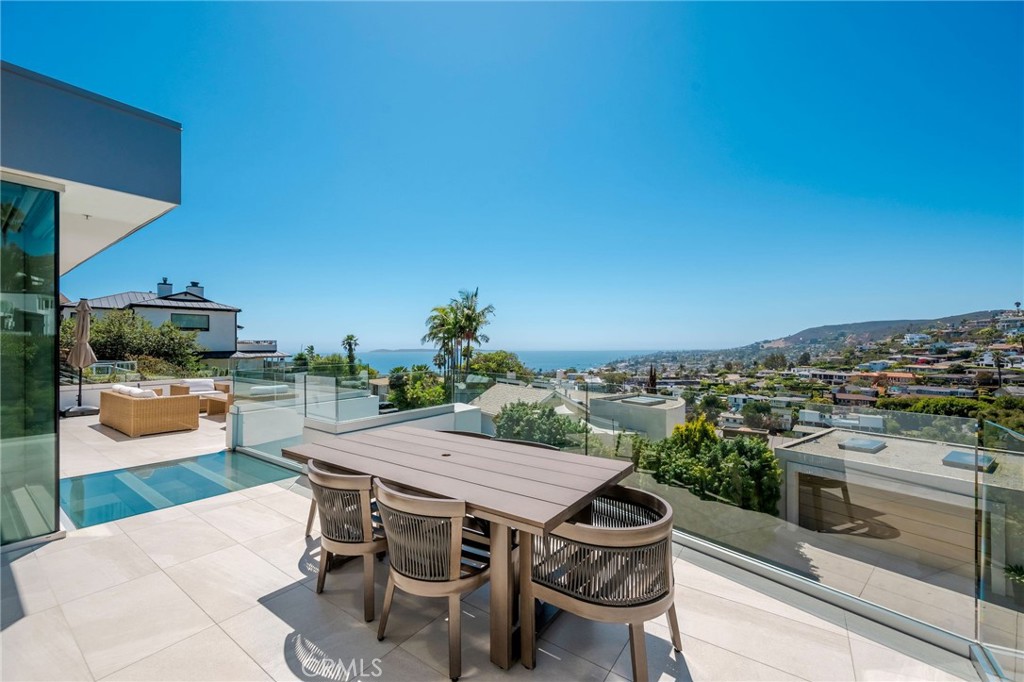 640 Temple Hills Drive, Laguna Beach CA 92651 - photo 13