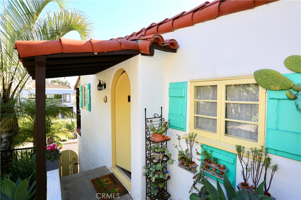640 Virginia Park Drive, Laguna Beach CA 92651 - photo 1