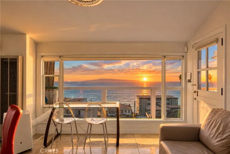 641 Ramona, Laguna Beach, CA 92651