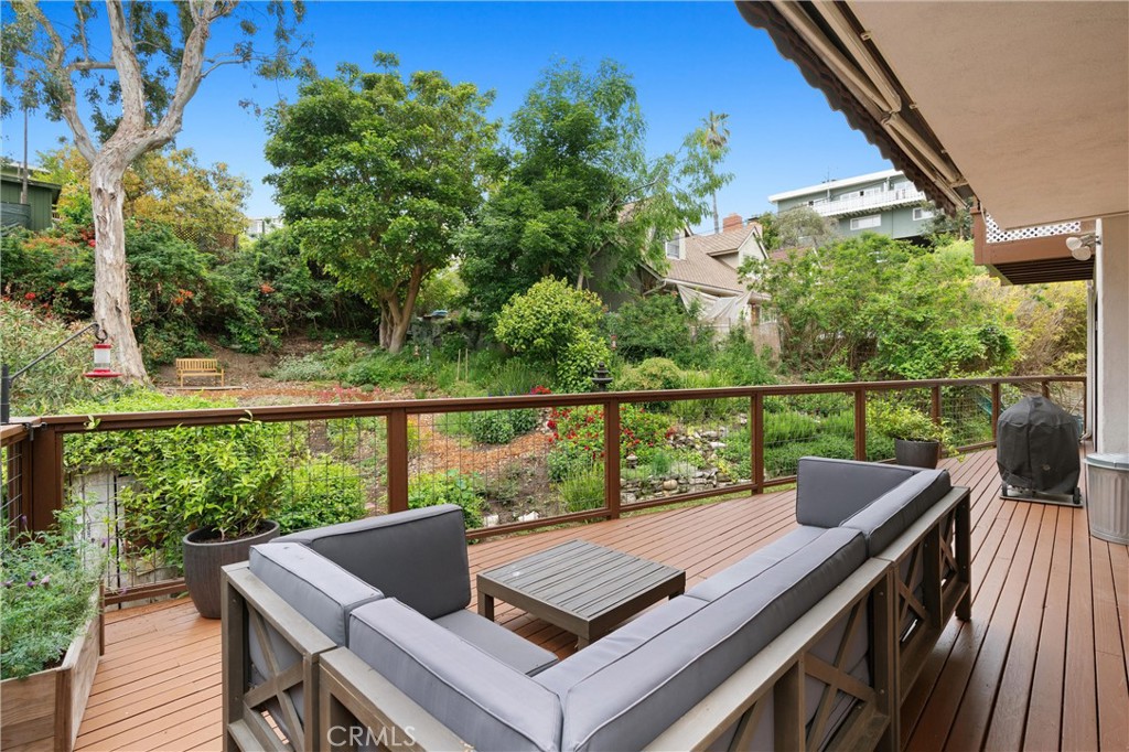645 Griffith Way, Laguna Beach CA 92651 - photo 1