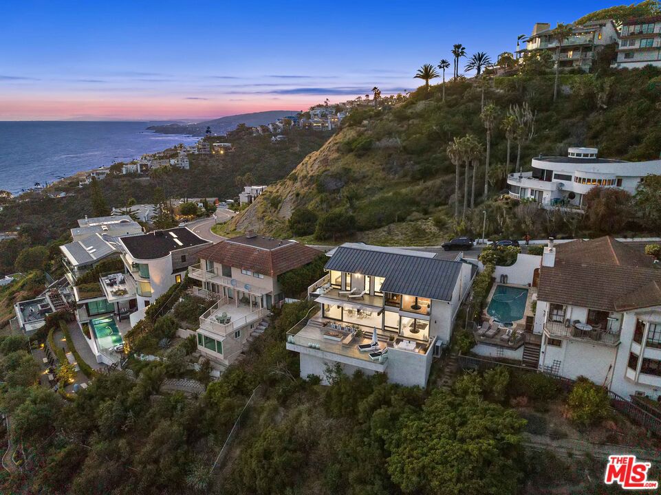 645 Nyes Place, Laguna Beach CA 92651 - photo 1