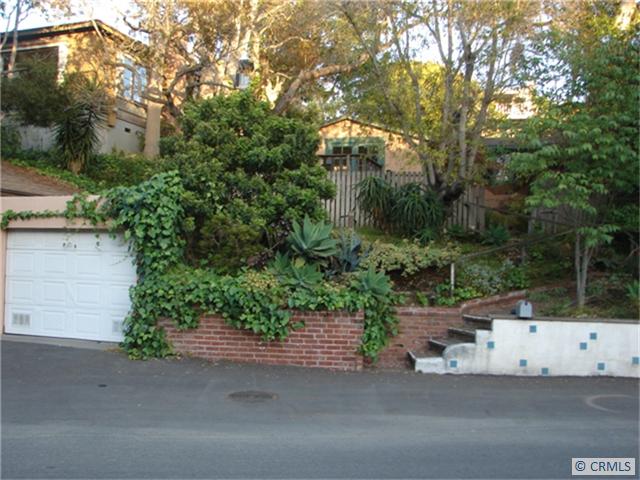 645 SAINT ANNS Drive, Laguna Beach CA 92651 - photo 1