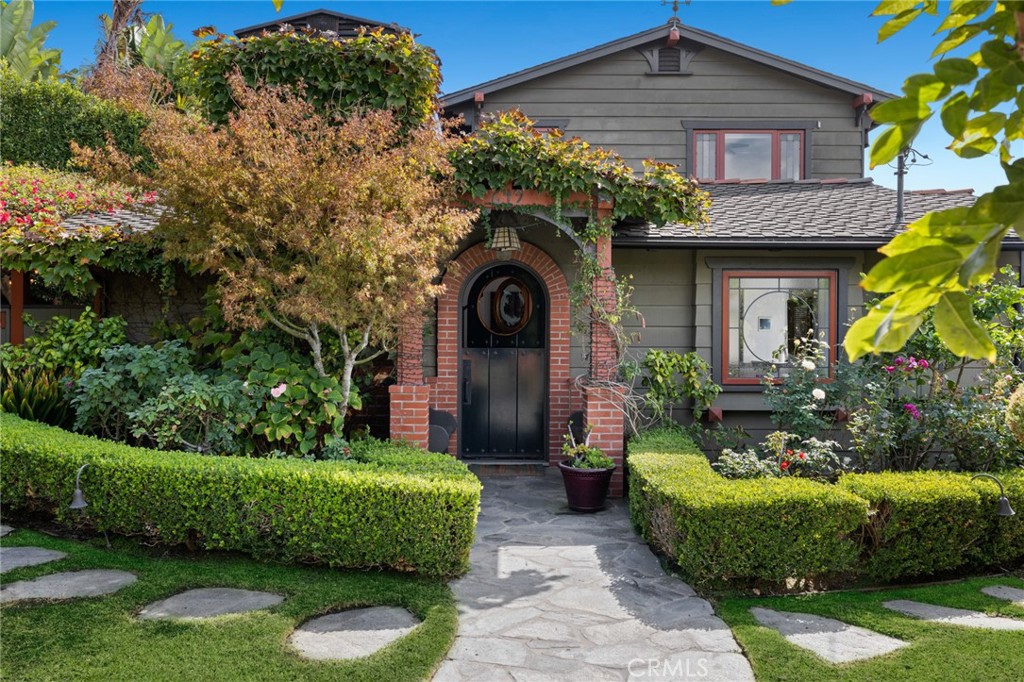 Enviably located in the heart of Laguna’s Village, the spacious residence presents an indoor/outdoor living environment - 649 Anita Street, Laguna Beach CA 92651 - photo 1