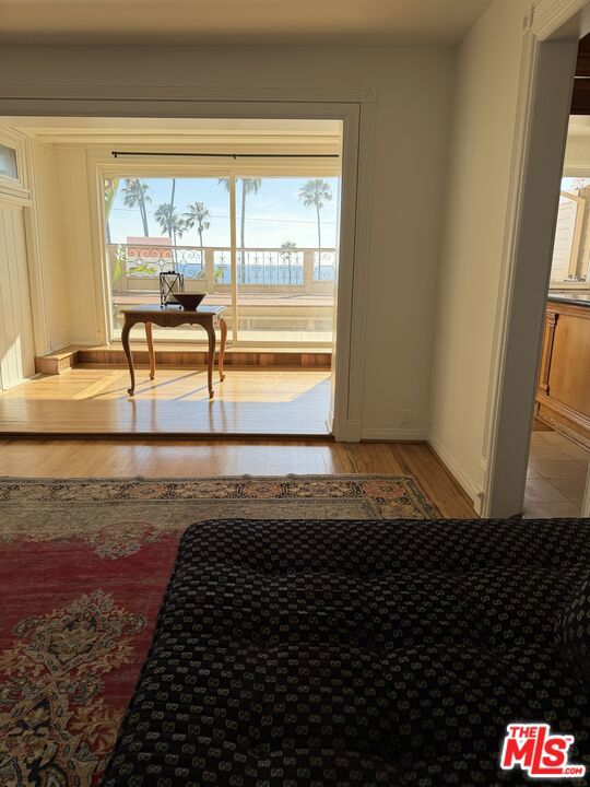 653 Ramona Avenue, Laguna Beach CA 92651 - photo 6